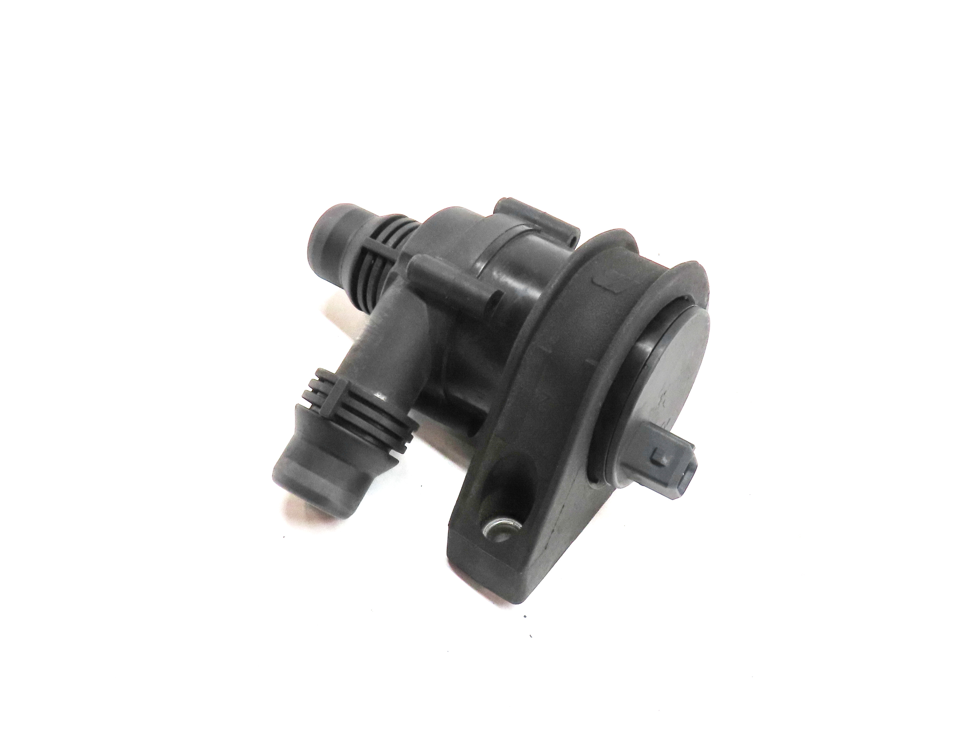 2012 BMW X5 (E70) 3.0L M57 DIESEL ENGINE AUX AUXILIARY WATER PUMP COOLANT PUMP — exact item pictured